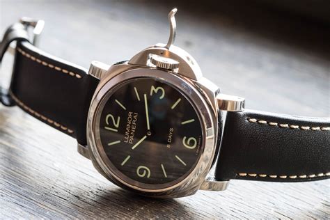 panerai pam 510 vs 560|Panerai pam 560 review.